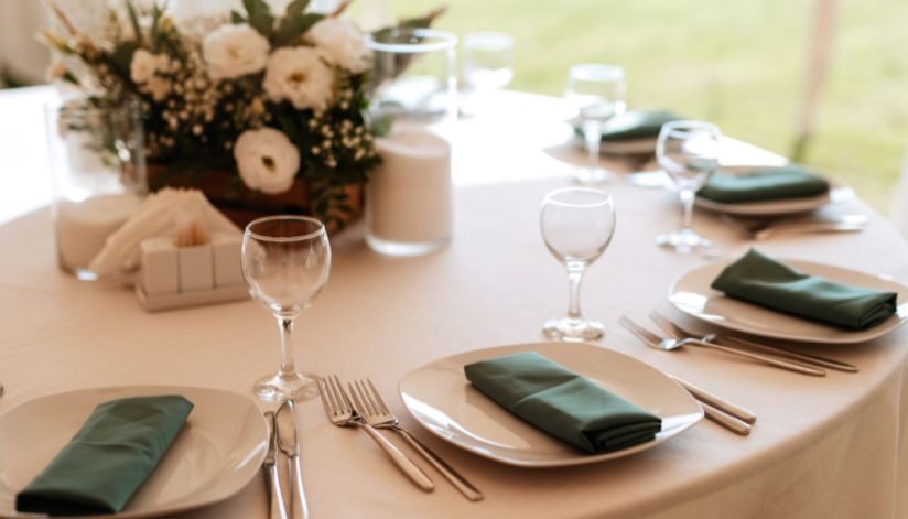 drugans-castle-mound-golf-banquet-engagement-graduation-party