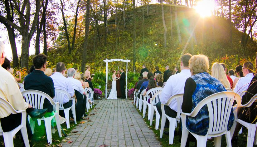 drugans-castle-mound-golf-what-couple-look-for-venue-wedding